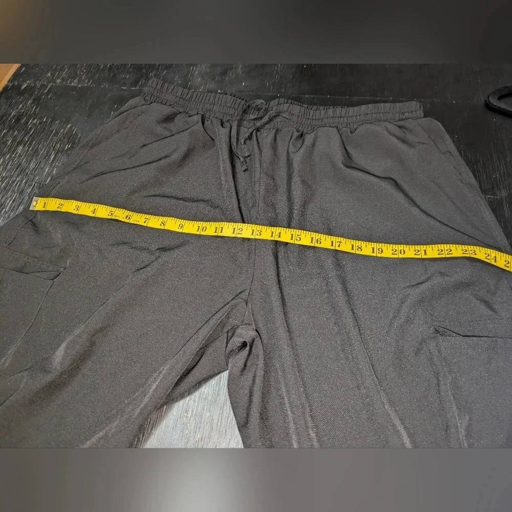 Shein Curve Women's Plus Size Baggy Lightweight Black Capri Size 3XL. EUC - Picture 6 of 8